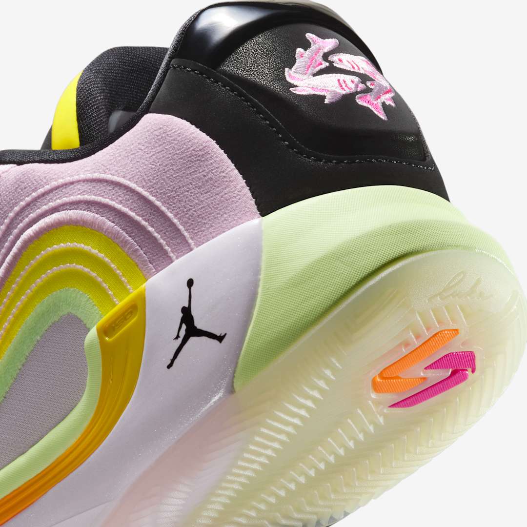 Jordan Luka 4 IB7903-600